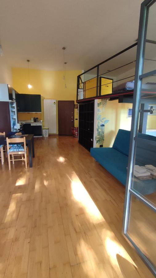 Ferienwohnung La Casa Di Amy - Loft Con Garage Privato Mailand Exterior foto